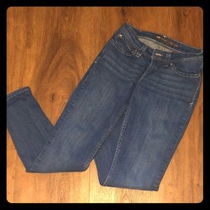 Levi’s Bold Curve denim jeans women’s size 5/27